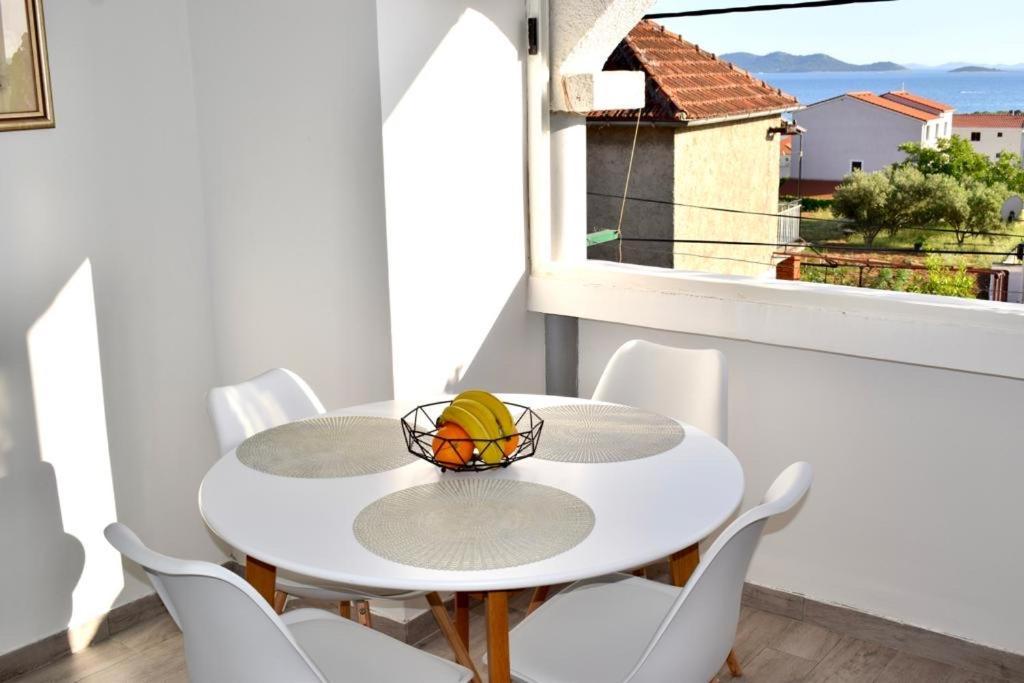 Apartments Petar Maksan Пакоштане Экстерьер фото