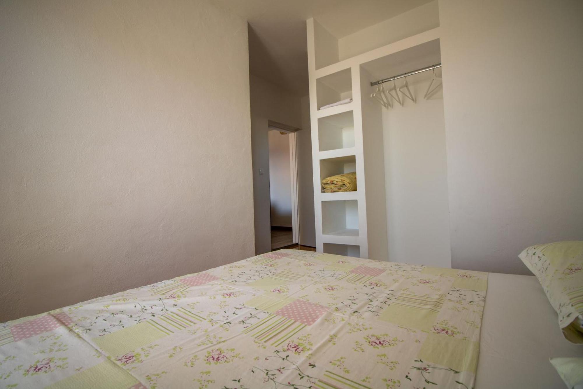 Apartments Petar Maksan Пакоштане Экстерьер фото