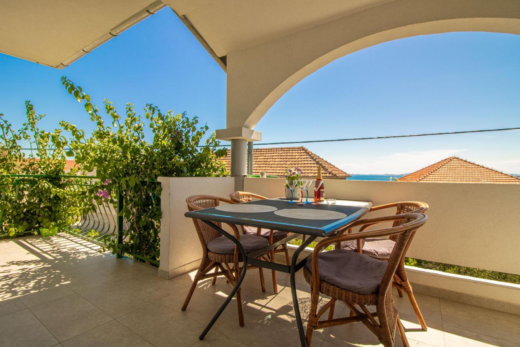Apartments Petar Maksan Пакоштане Экстерьер фото
