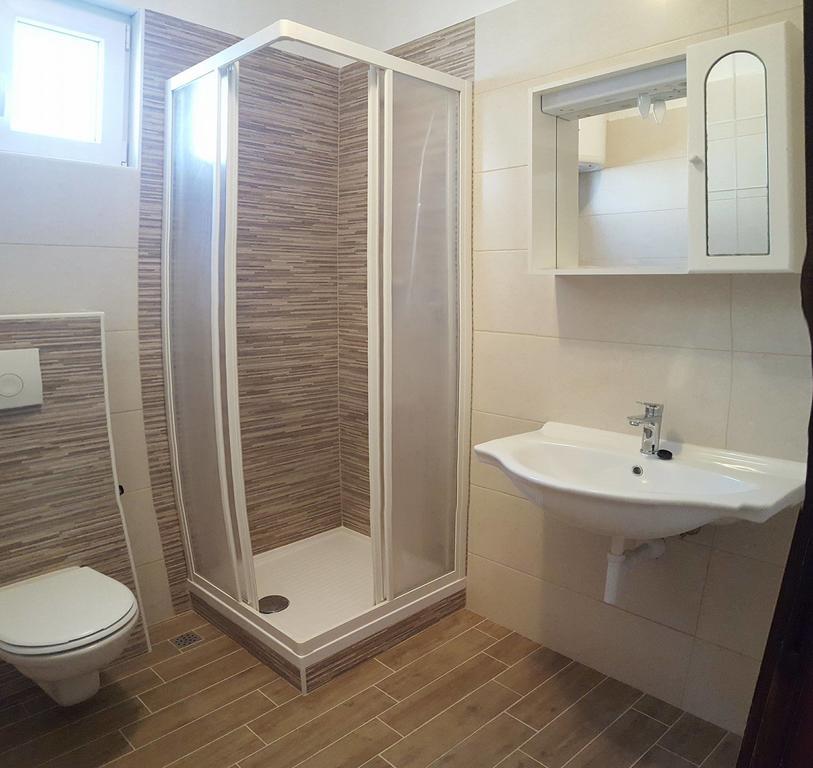 Apartments Petar Maksan Пакоштане Экстерьер фото